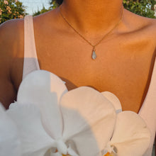 Load image into Gallery viewer, Lauryn Necklace
