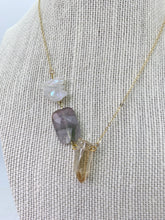 Load image into Gallery viewer, Sahara Crystal Necklace