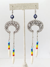 Load image into Gallery viewer, Dreaming Away Earring