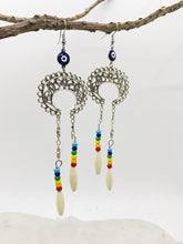 Load image into Gallery viewer, Dreaming Away Earring